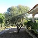 בית נופש Casa Martini בוניפסיו